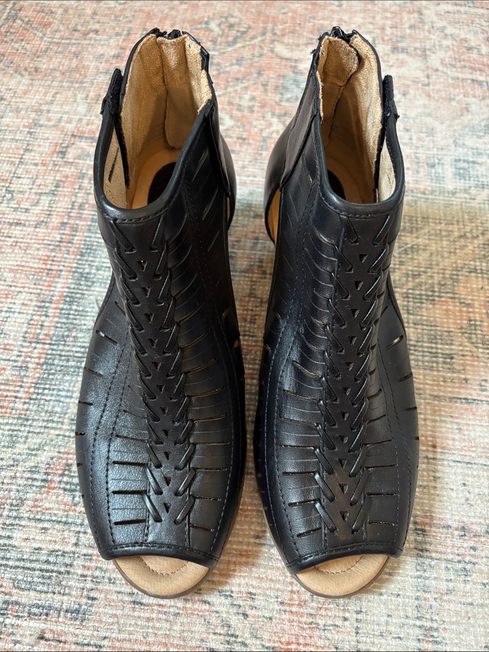 Earth Black Leather Open-Toe Ankle Booties Size 7.5